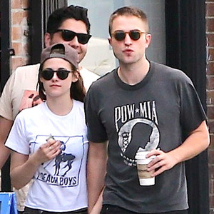 Kristen Stewart, Robert Pattinson Kristen Stewart, Robert Pattinson